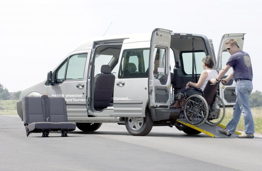  Ford Tourneo 2006 года  (фото 9 из 26)